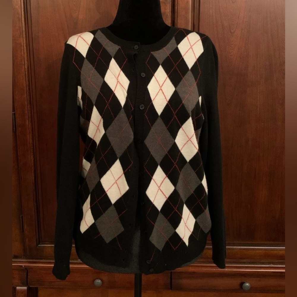 Womens Argyle Pattern Sweater